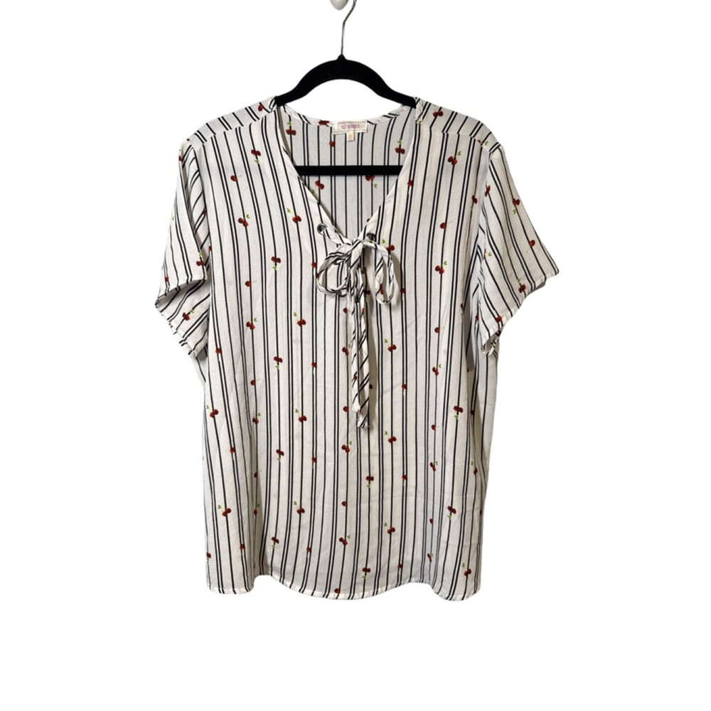 Stella Tweed Short Sleeve Top 2X White Black Stripe Cherry Print Lace-Up V-Neck